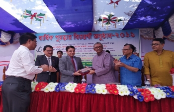 Shri Sanjeev Kumar Bhati, Assistant High Commissioner of India in Rajshahi attended the Annual Day function of the Bholanath Bisesar Hindu Academy as the Chief Guest on March 19, 2019