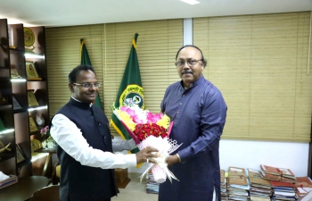 The Assistant High Commissioner of India paid a courtesy call on Mayor of Rajshahi City Corporation Honorable AHM Khairuzzaman Liton on 23.10.2022. 